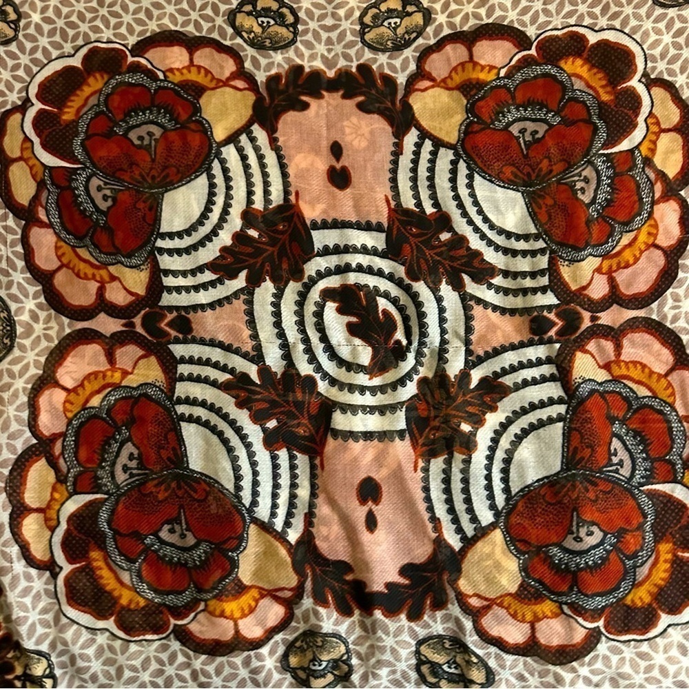 H&M Large Square Multi-coloured Floral Leaves Red Orange Gold Scarf - Picture 4 of 9